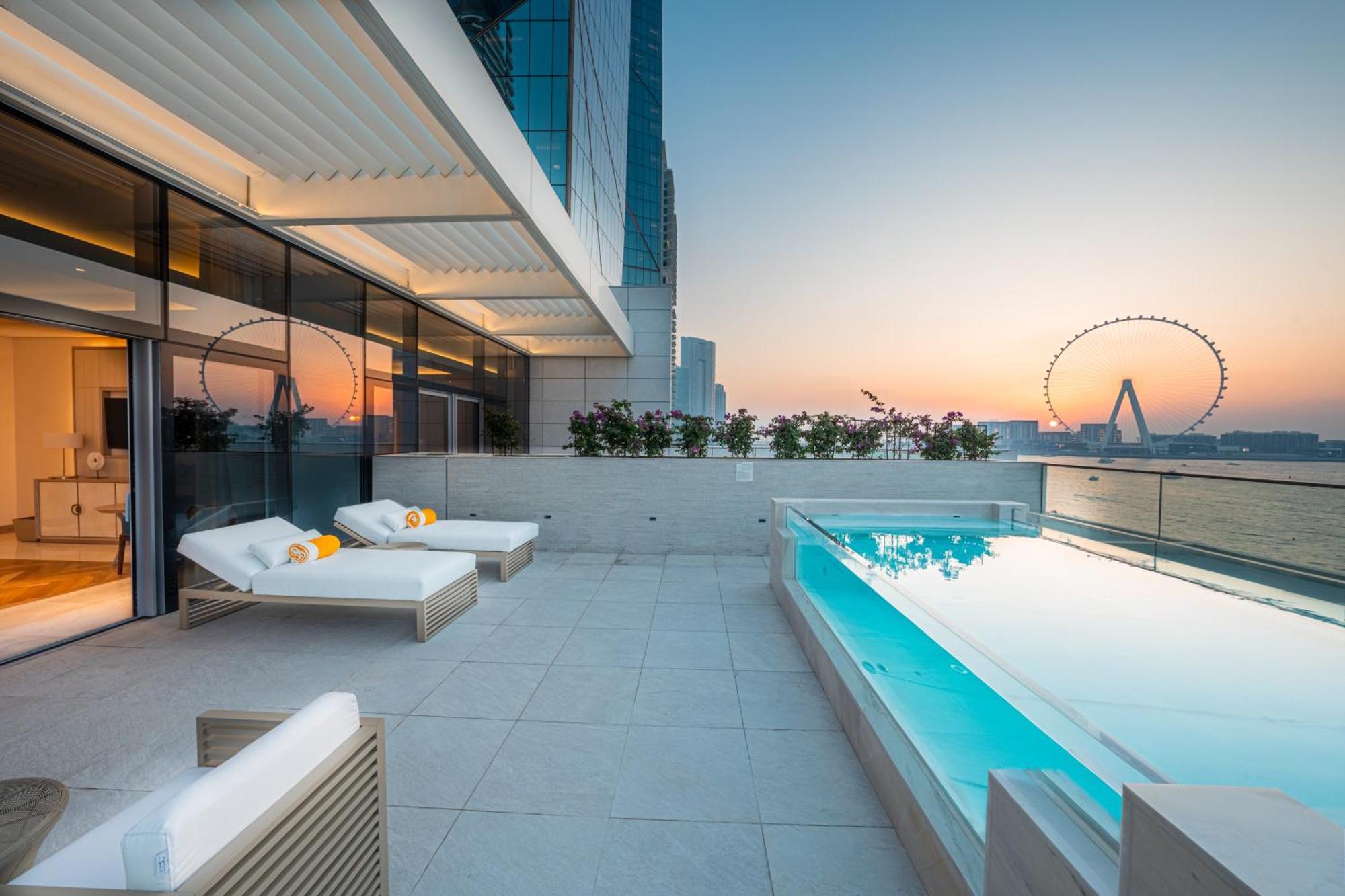 Hotel Five Luxe Dubaj Exteriér fotografie The Address Sky View