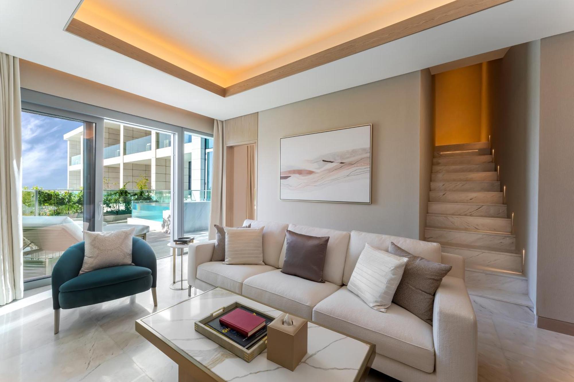 Hotel Five Luxe Dubaj Exteriér fotografie Living room