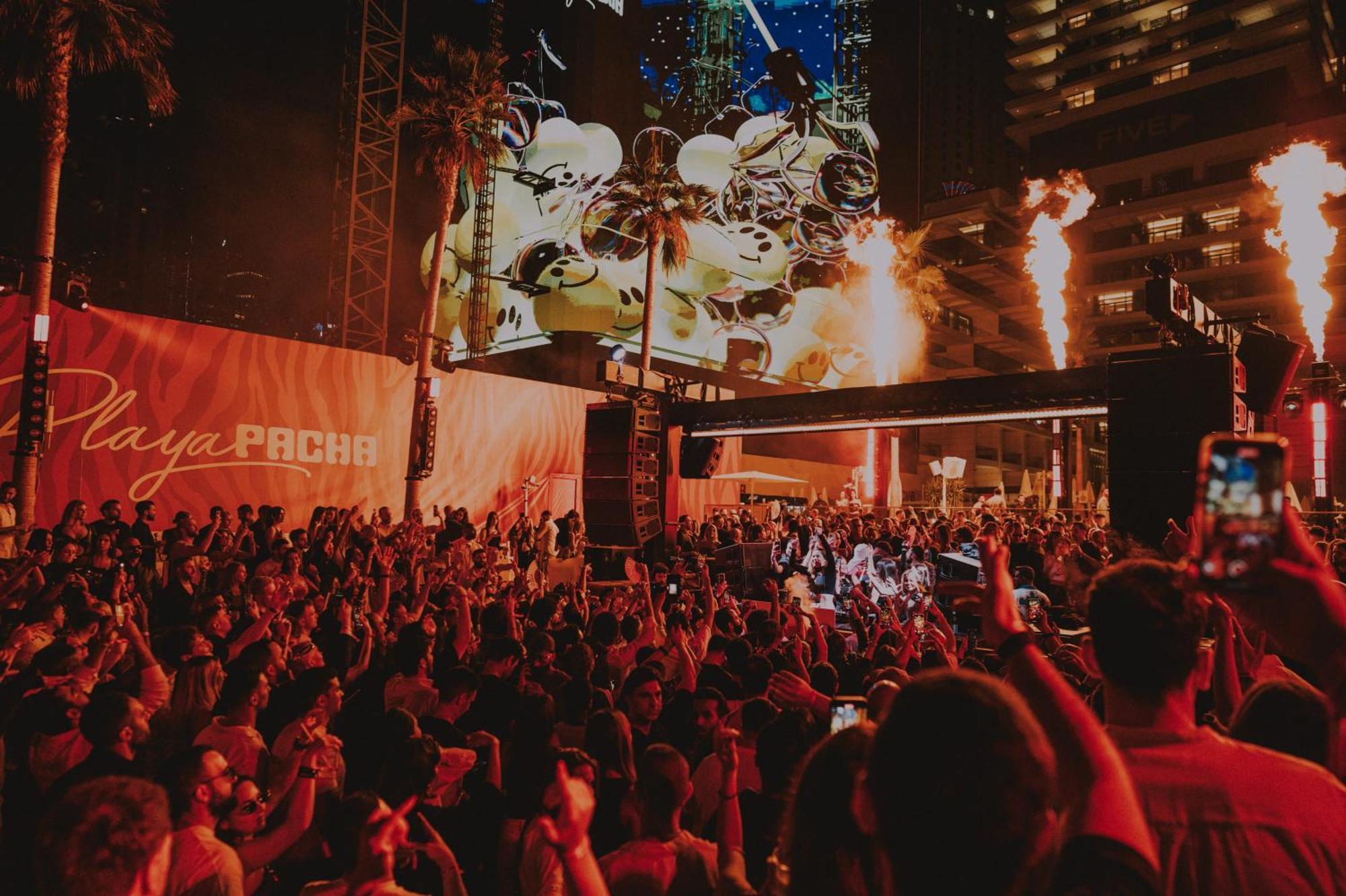 Hotel Five Luxe Dubaj Exteriér fotografie The nightclub in 2019